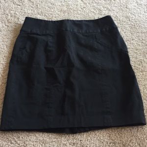 Banana republic black pencil skirt size 6